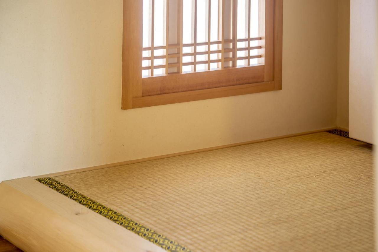 Tsukinowacho House Villa Kyoto Exterior photo